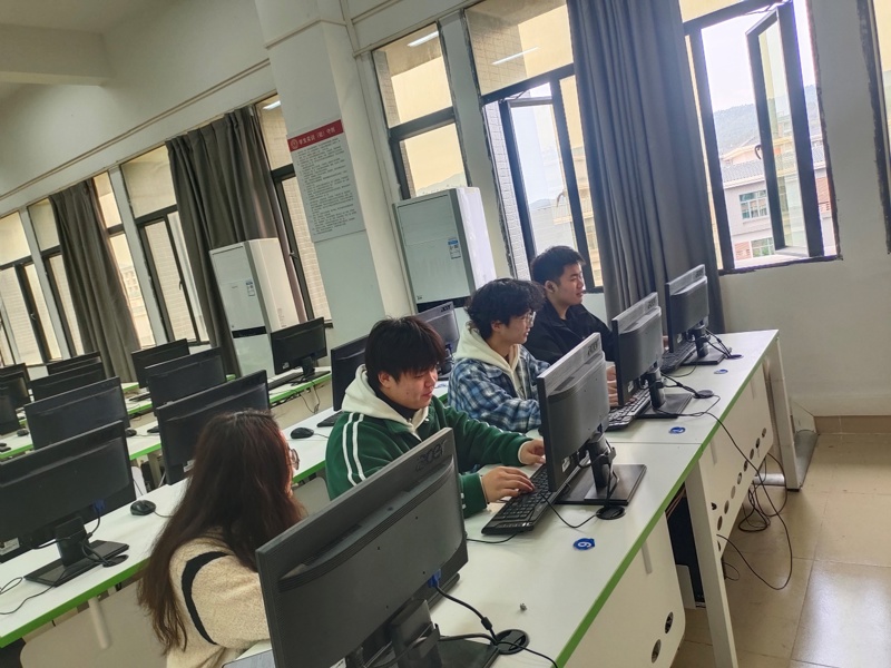 C:\Users\Administrator\Desktop\大数据应用开发赛项三等奖\4.jpg