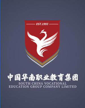 杨 泱